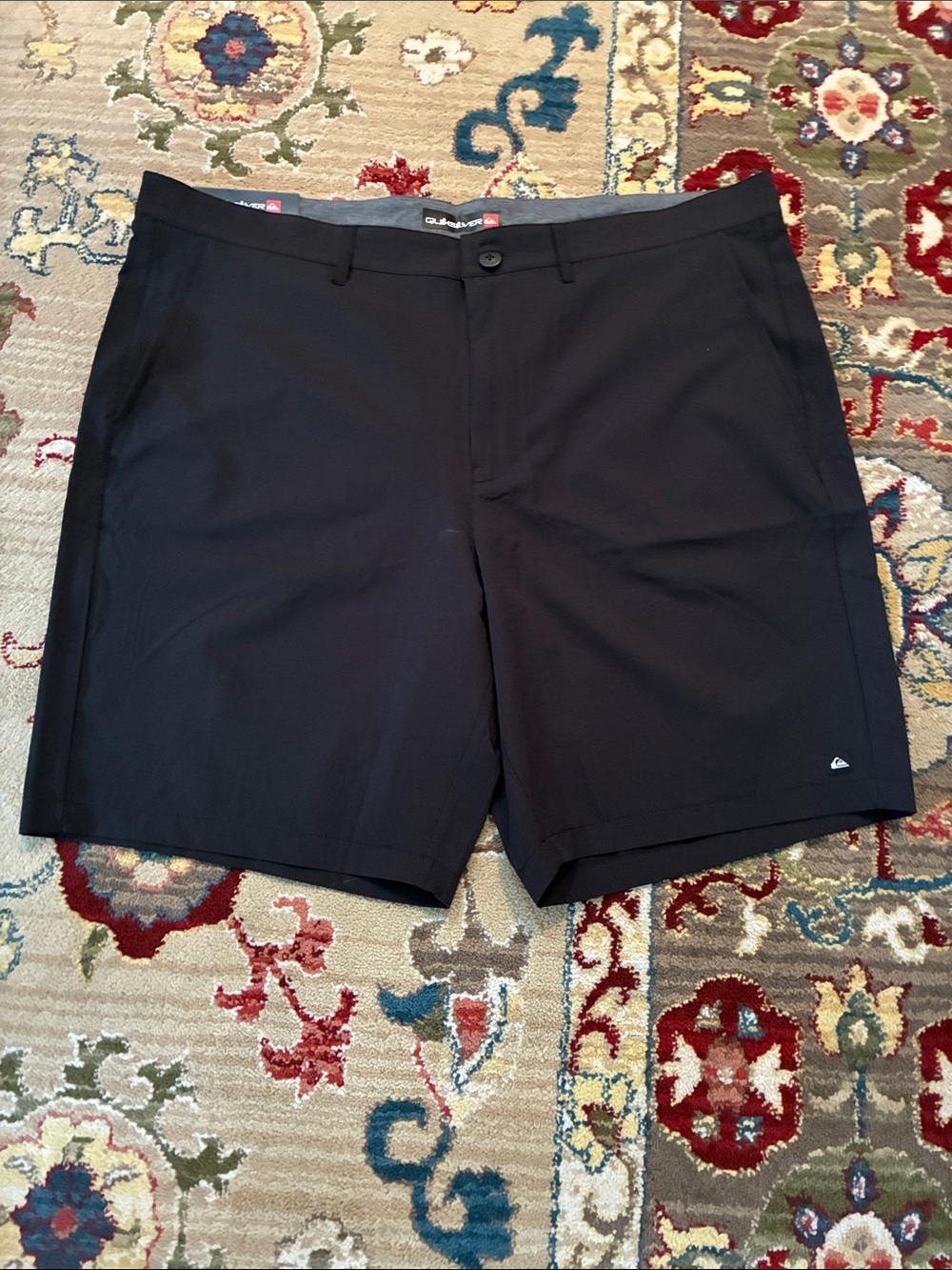 Quicksilver men’s short.